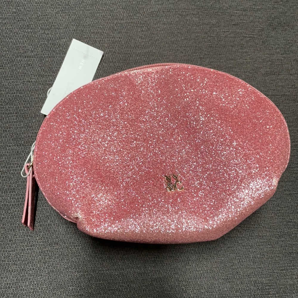 Makeup bag
